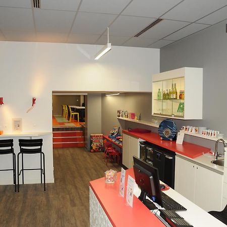 Ibis Styles Chambery Centre Gare Hotel Eksteriør billede